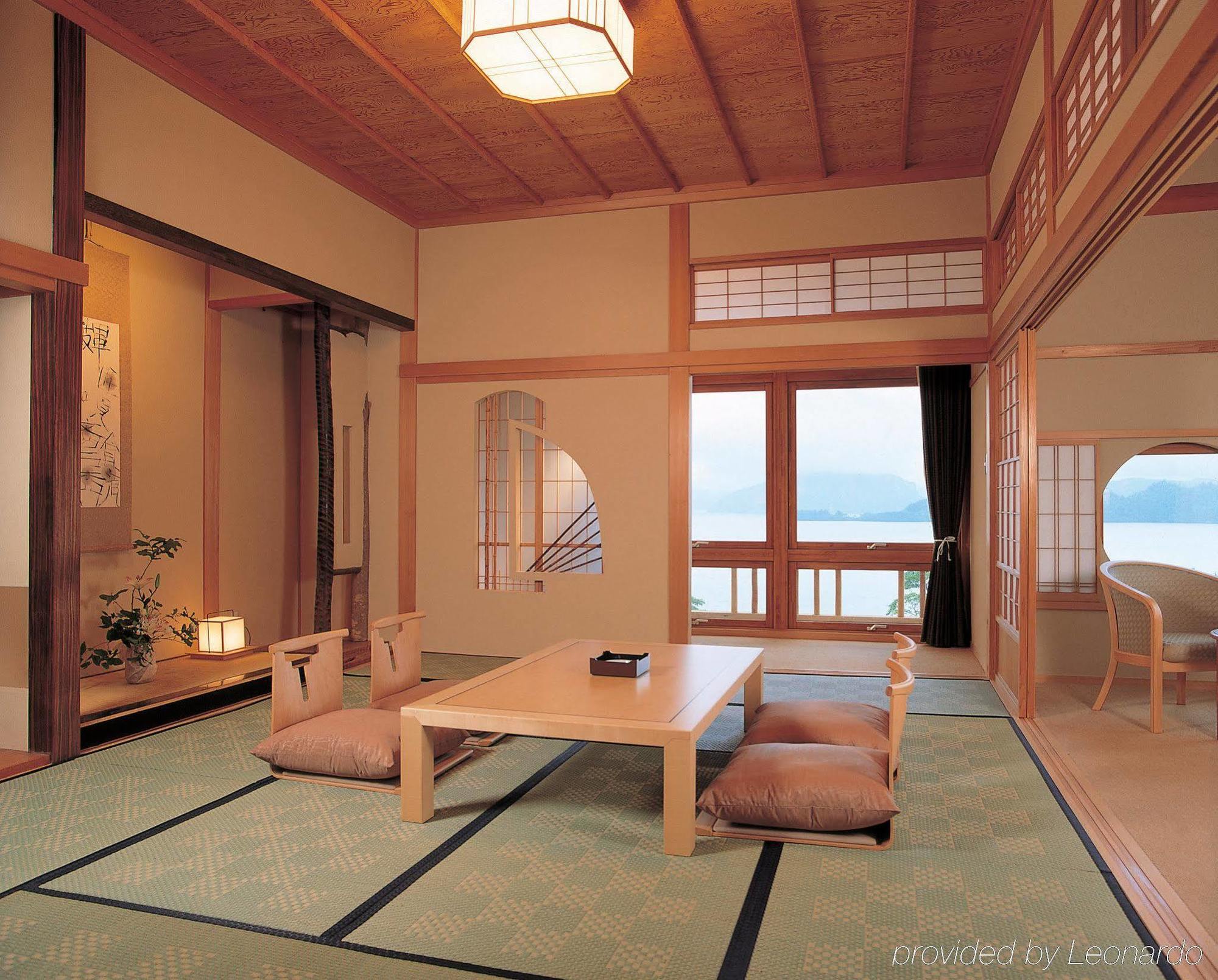 Kosaka Towada Prince Hotel מראה חיצוני תמונה
