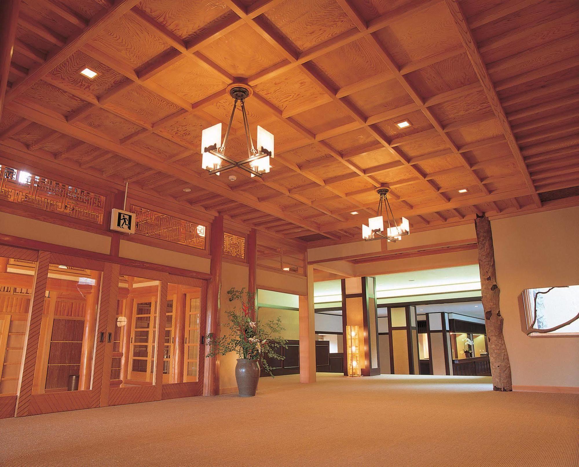 Kosaka Towada Prince Hotel מראה חיצוני תמונה
