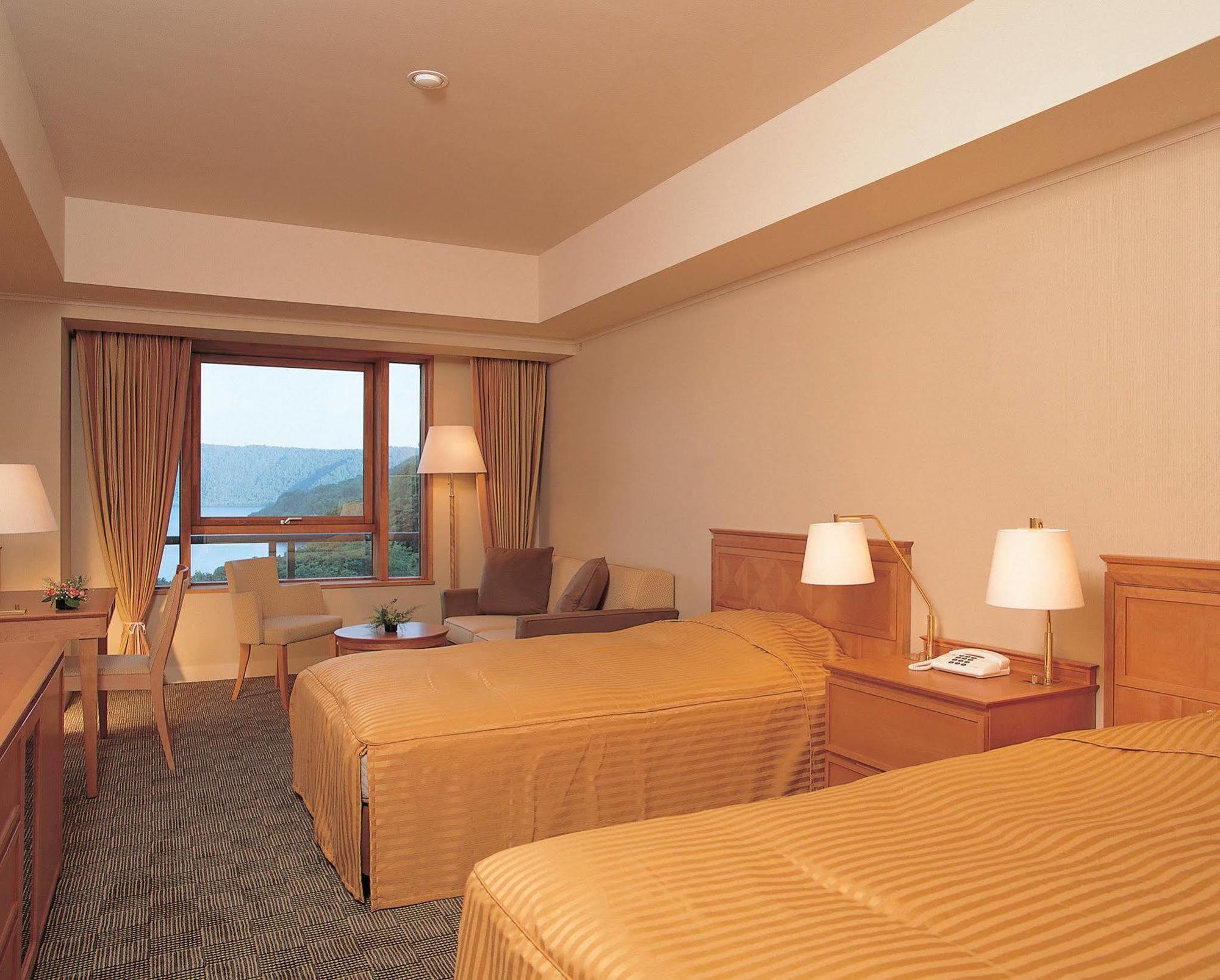 Kosaka Towada Prince Hotel מראה חיצוני תמונה